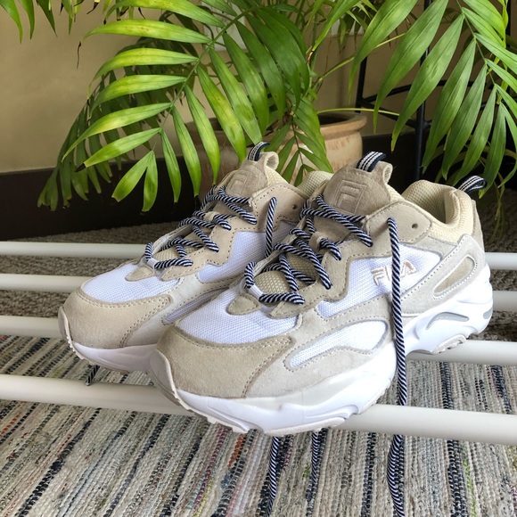 Sold 🌈BRAND NEW FILAS✨ - Picture 3 of 6